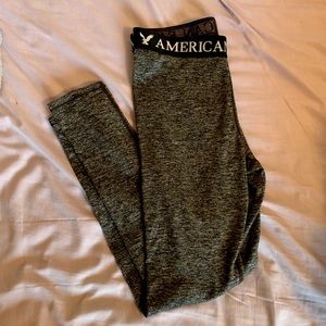 American Eagle grey leggings